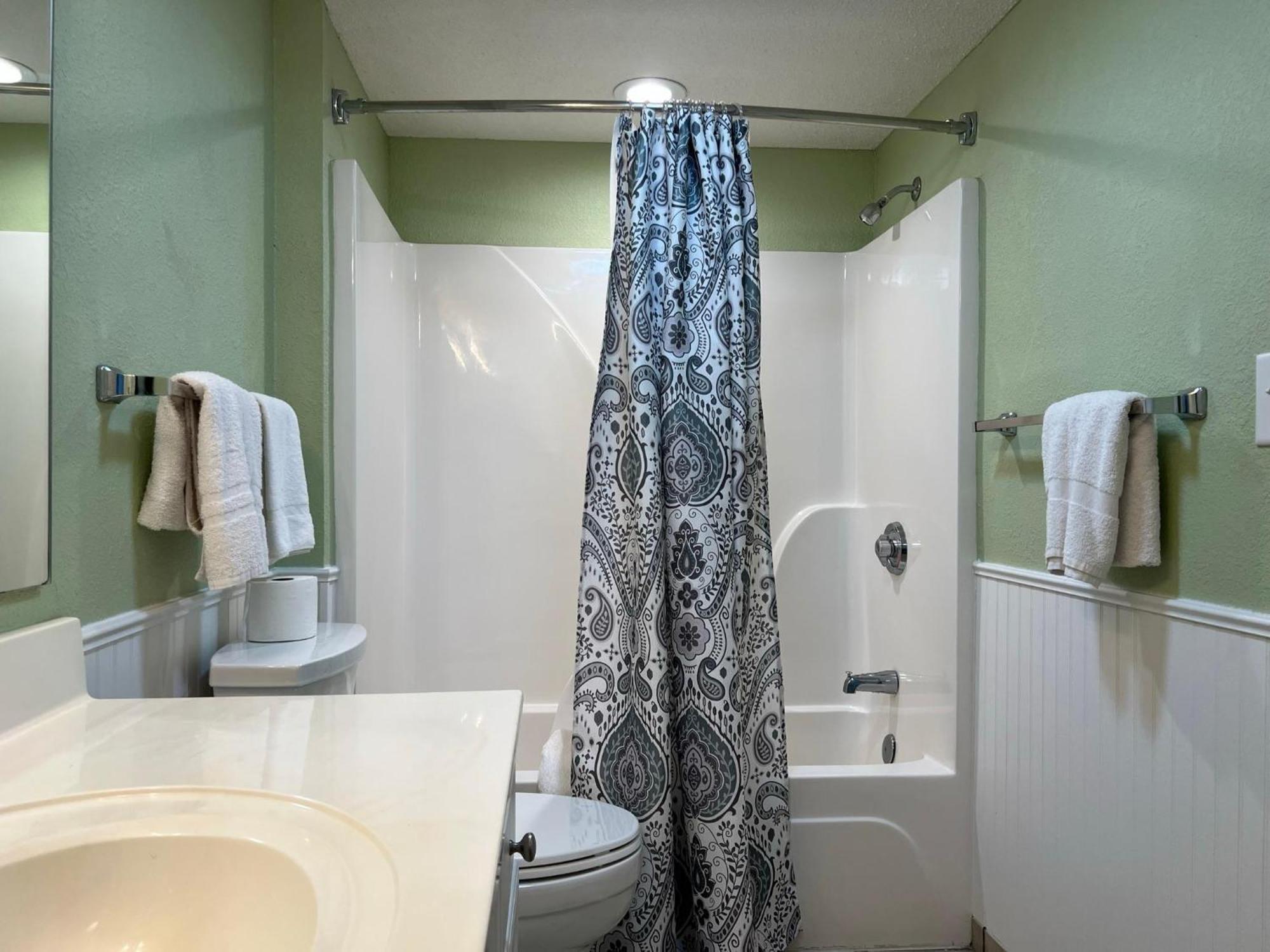 Вілла 2007 S Ocean Blvd, 0406 - Ocean Front Sleeps 10 Мертл-Біч Екстер'єр фото
