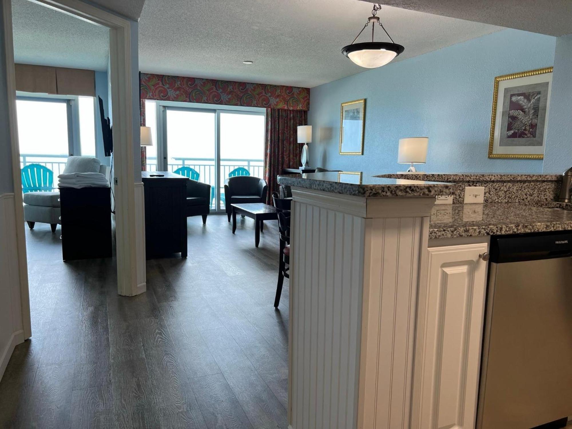 Вілла 2007 S Ocean Blvd, 0406 - Ocean Front Sleeps 10 Мертл-Біч Екстер'єр фото